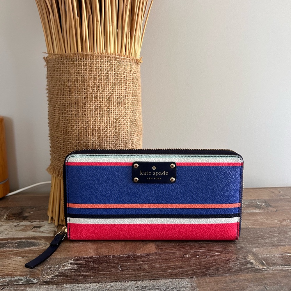 ♠️Kate Spade ♠️ Large Continental Wallet